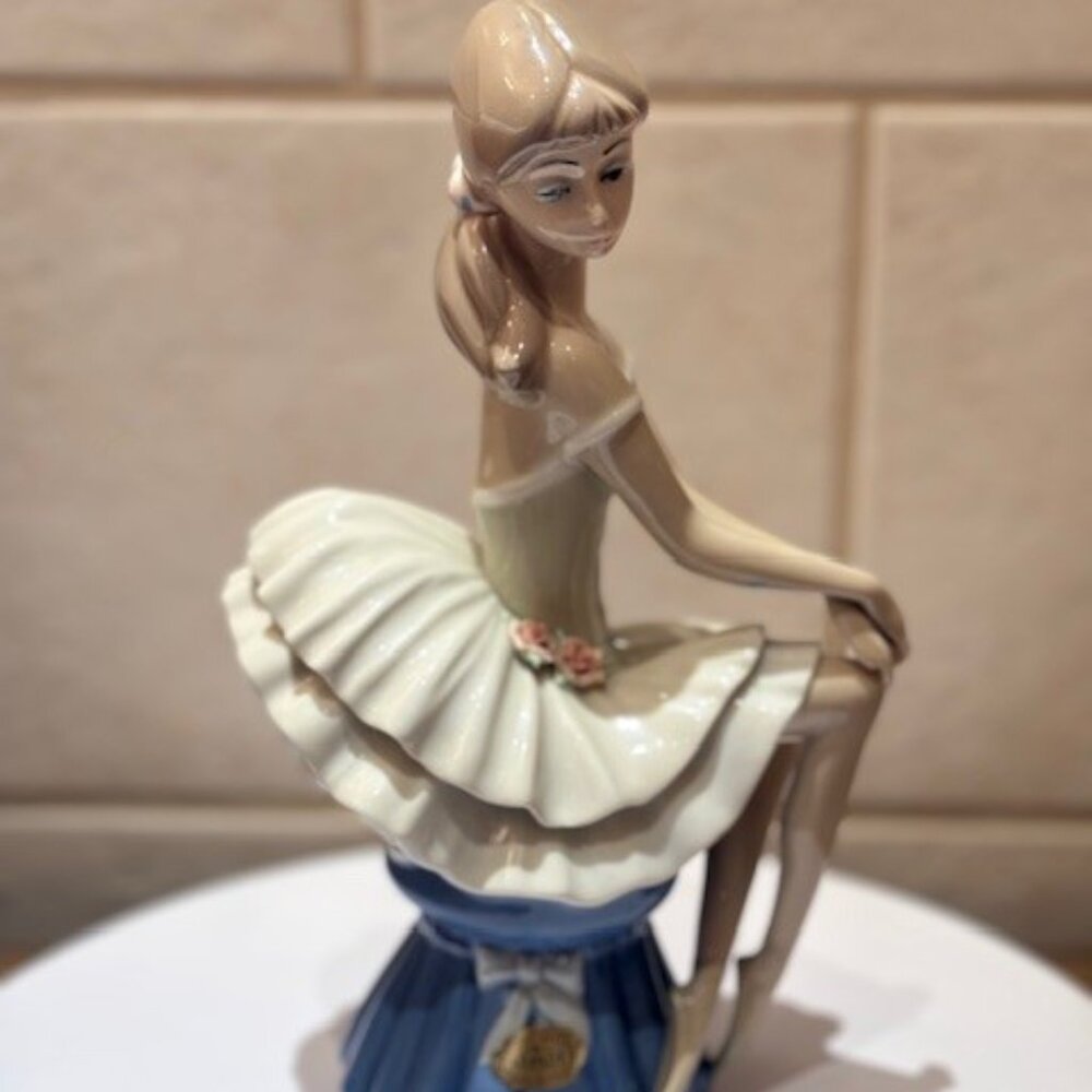 Vintage 1970's Casades Porcelain Ballerina Lady Figurine Made In Spain